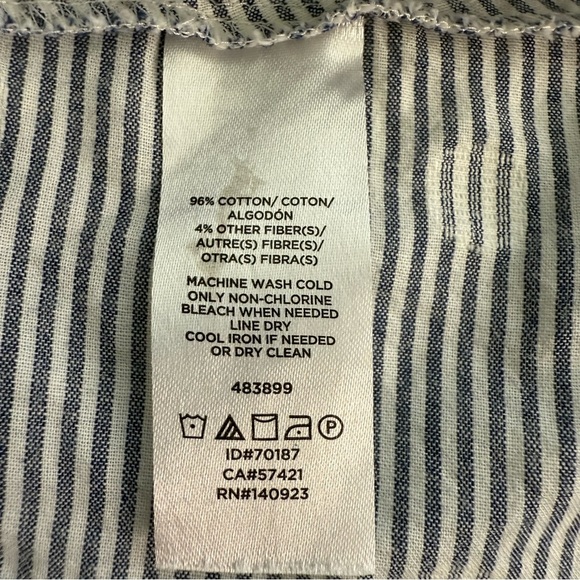 LOFT Gray Polka Dot Feminine Wrap Top size large 96% cotton Flowy sleeves - Picture 7 of 9